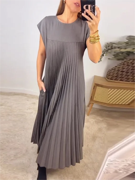 Sleeveless Pleated Simple Solid Color Dress