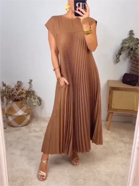 Sleeveless Pleated Simple Solid Color Dress