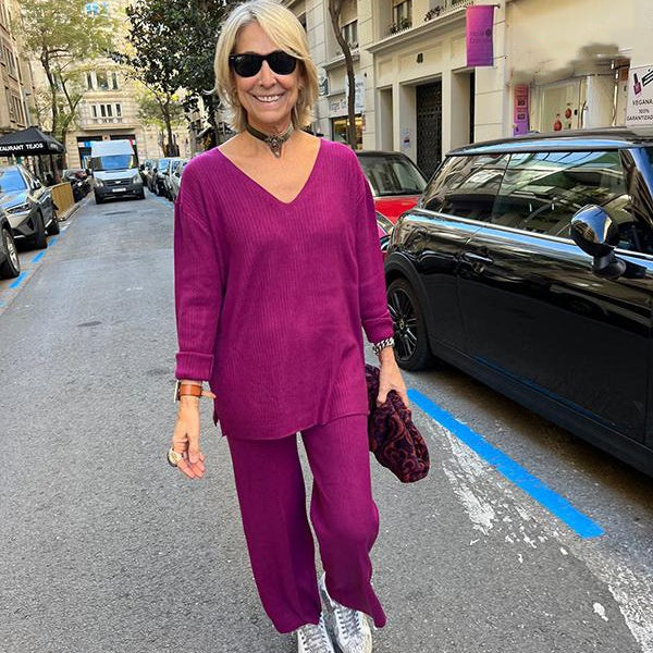 đNew for autumnâ¨V-Neck Top & Wide-Leg Pants 2-Piece Set