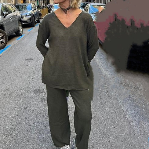 đNew for autumnâ¨V-Neck Top & Wide-Leg Pants 2-Piece Set